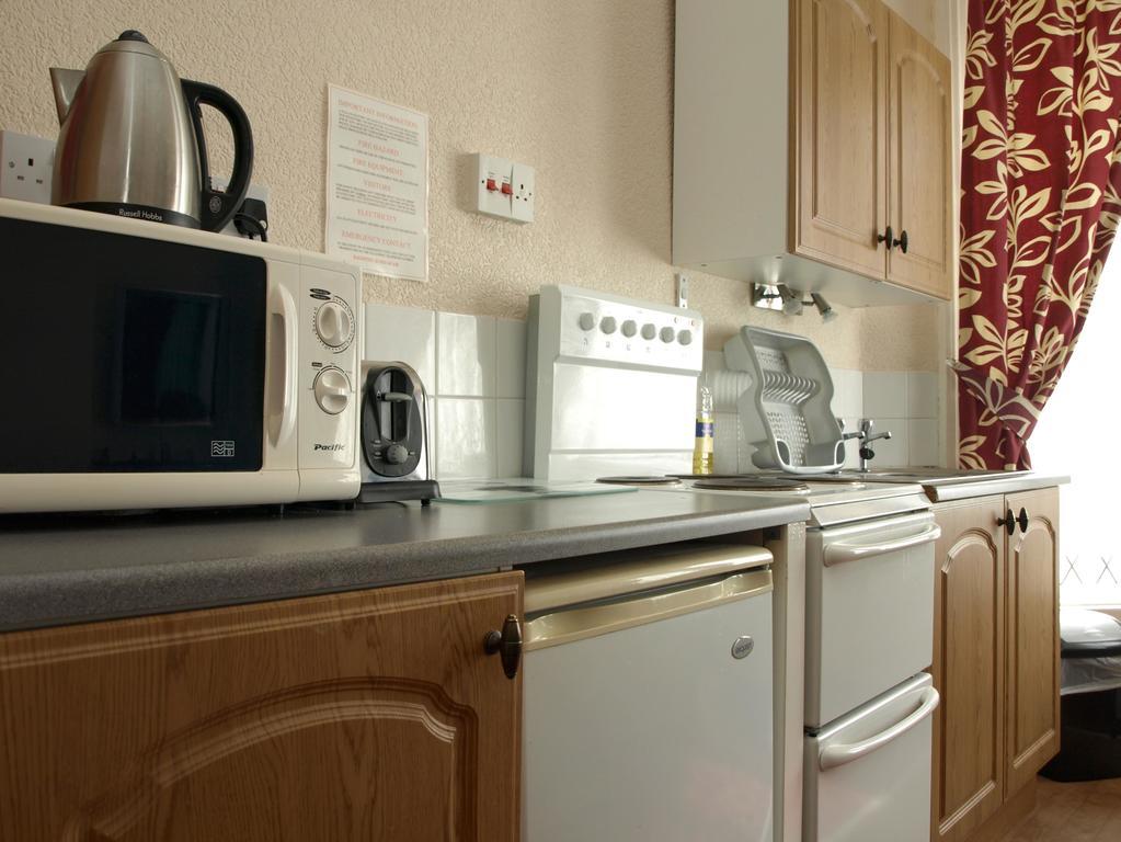 Waverley House Apartments Blackpool Szoba fotó
